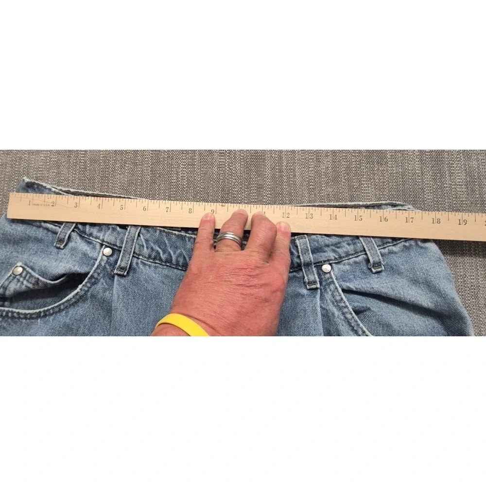 VTG Levis SilverTab Jeans mens 38x32 light wash Denim Baggy Fit Relaxed made USA
